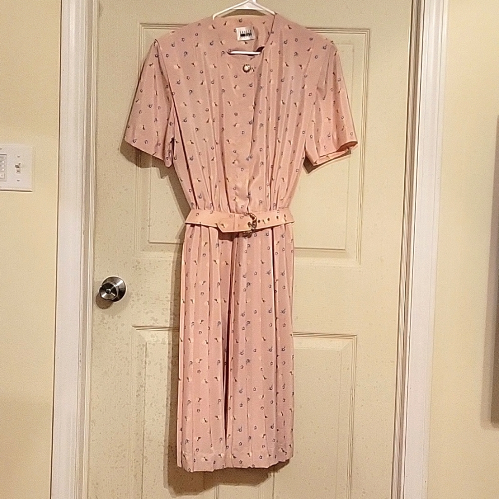 Vintage dress by Leslie Fay